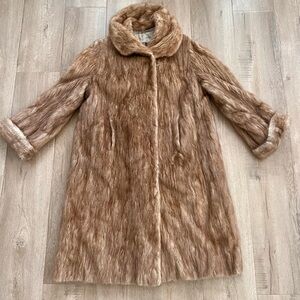 Luxury Fur By Truesdell Genuine Light Brown Mink Coat, 40" Length Mint Vintage‎